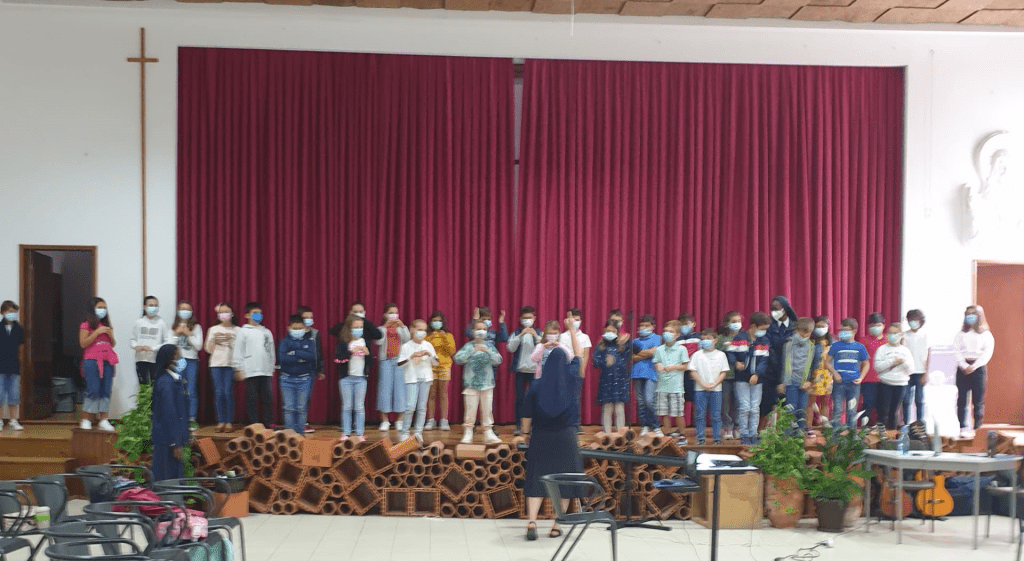 Catequese | Retiro Primeira Comunhão | 25, 2, 9 | 9h30&nbsp;-17h